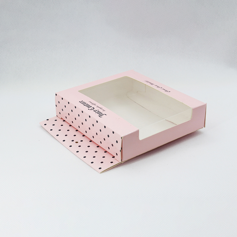 Caja de papel con ventana